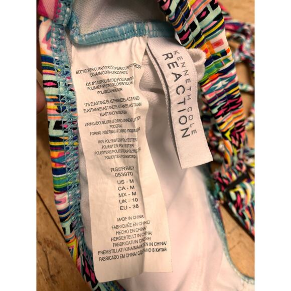 Kenneth Cole Reaction Medium Women's Swim Top Crossback Colorful Aztec Southwest - Picture 5 of 7